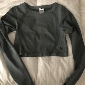 P’tula workout crop NWOT